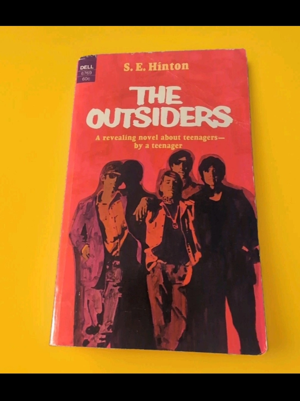 S. E. Hinton The Outsiders Paperback Dell Third Dell Printing 1969 Great Vintage